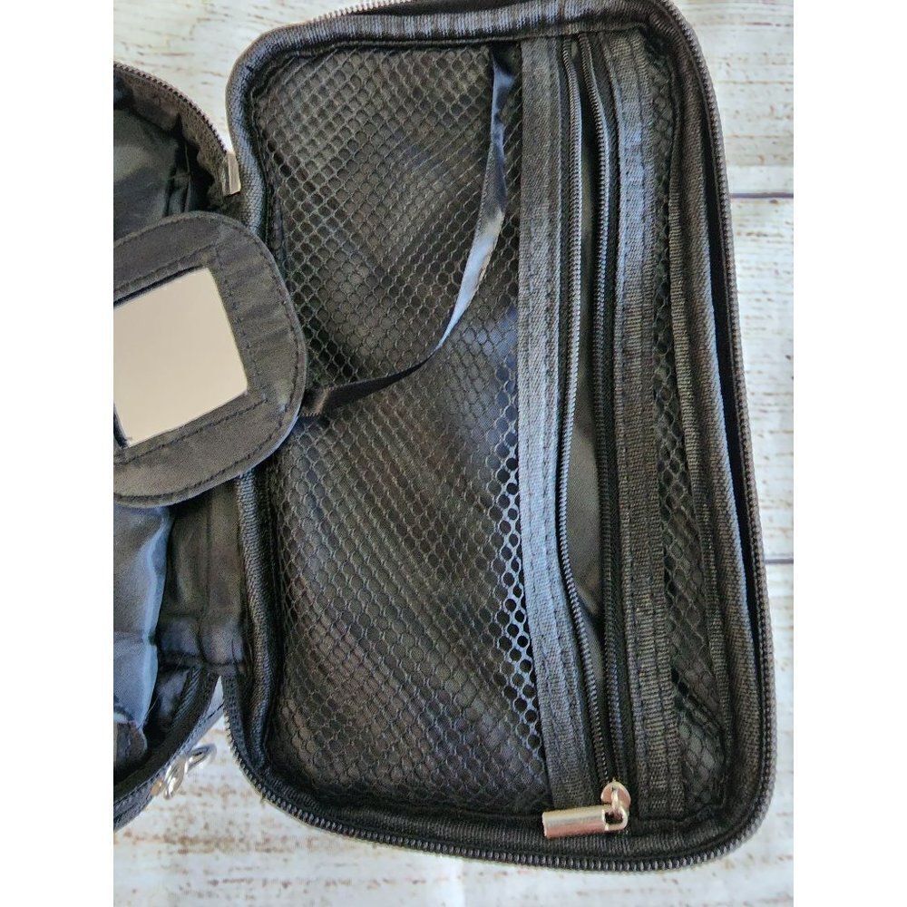Black Quilted OneGenug Cosmetic Bag - NWOT - Picture 8 of 13